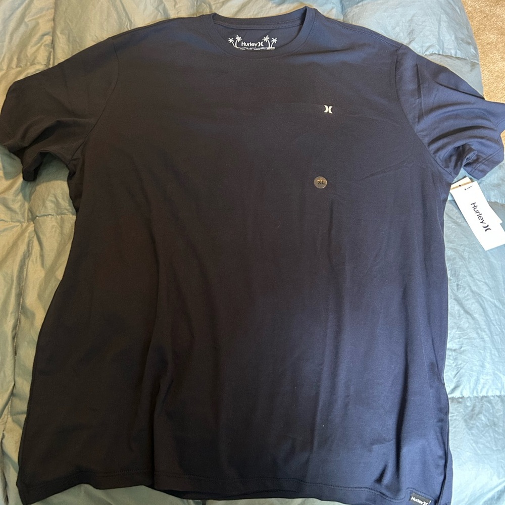 Men’s Hurley XL tee
